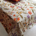 Bedspread Crewel purple/orange on linen, 260x260 cm